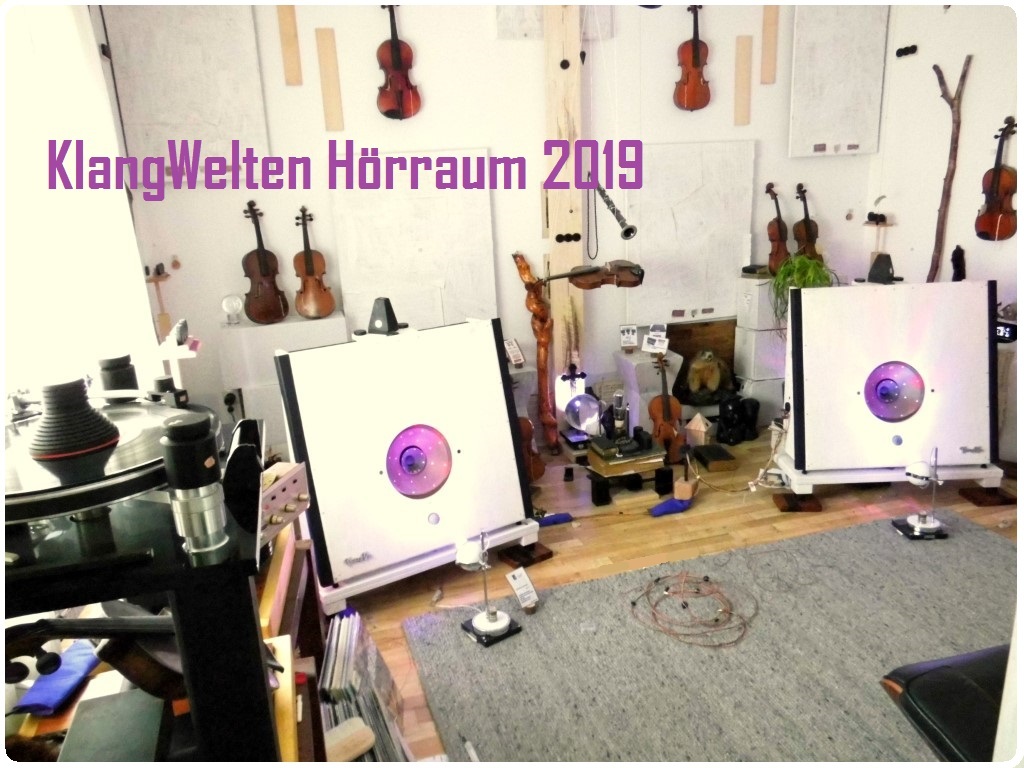 KlangWelten_Beckmann_Schallwand_audio_laboratory_Januar_Hoerraum_2019